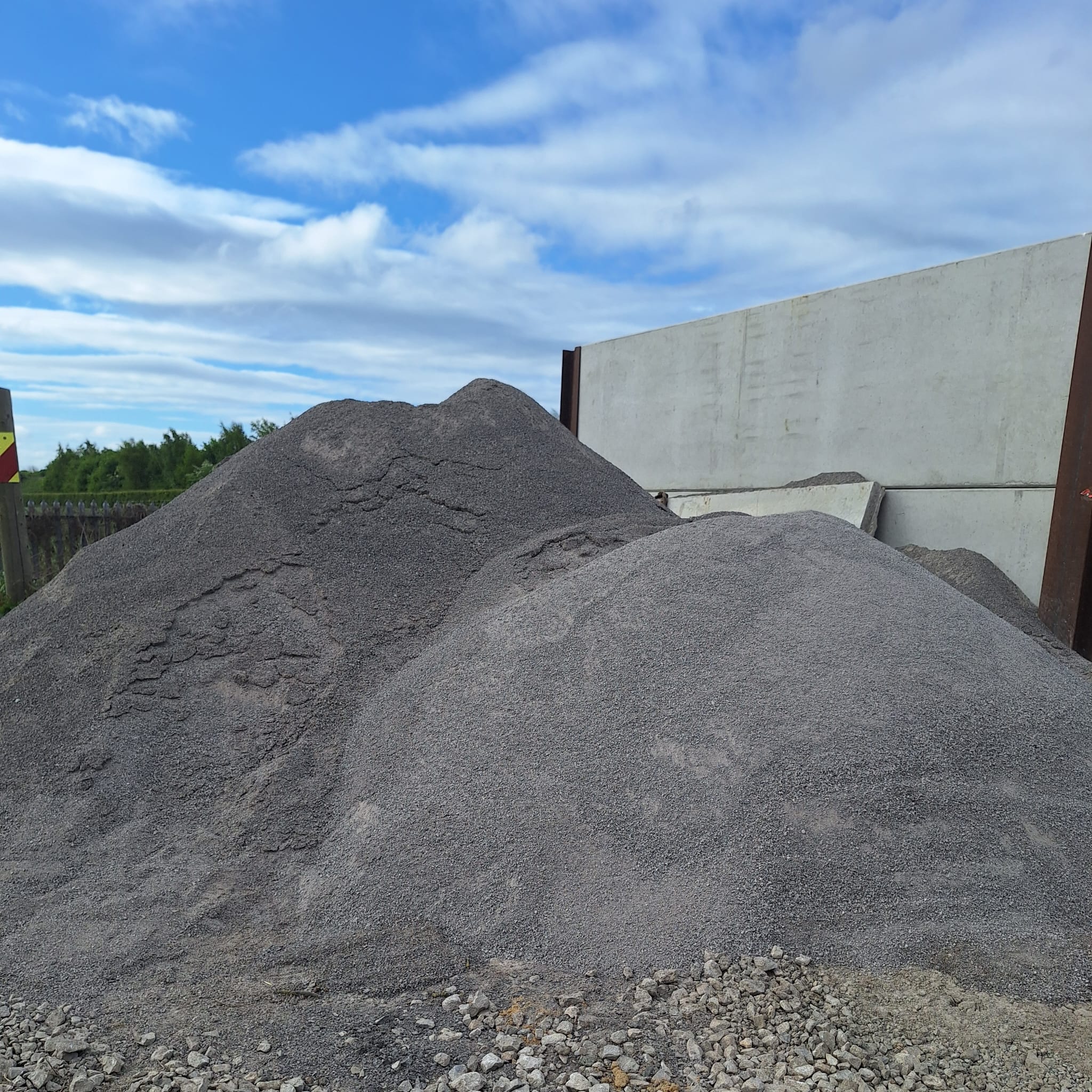 Limestone dust
